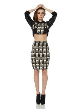 Jawbreaker SKULL KNIT MIDI SKIRT, Black/White, Small, NWT ☠️